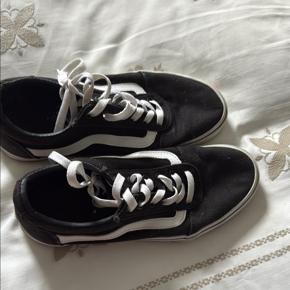 Vans Black and White Women's Sneakers